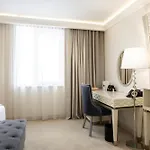 Tresor Le Palais Timisoara, Curio Collection By Hilton Ξενοδοχείο