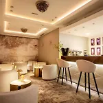 Tresor Le Palais Timisoara, Curio Collection By Hilton Ξενοδοχείο