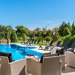Ξενοδοχείο Tresor Le Palais Timisoara, Curio Collection By Hilton 5*