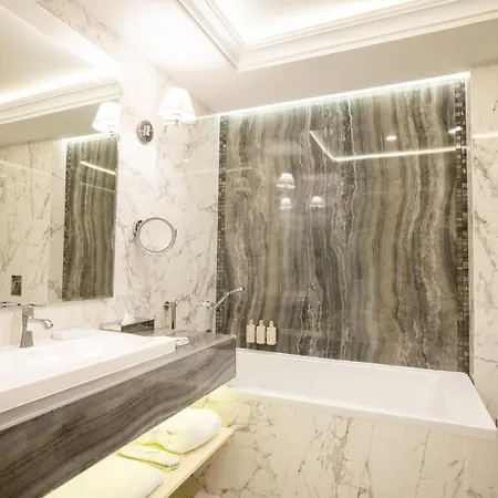 Tresor Le Palais Timisoara, Curio Collection By Hilton Hotel Timisoara