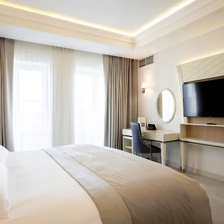Tresor Le Palais Timisoara, Curio Collection By Hilton Timisoara