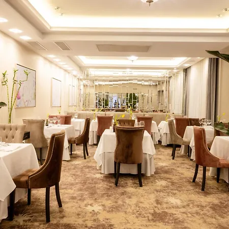 Tresor Le Palais Timisoara, Curio Collection By Hilton Hotel 5*