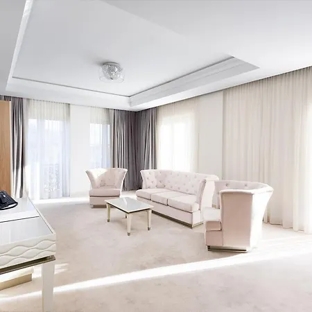 Tresor Le Palais Timisoara, Curio Collection By Hilton Hotel 5*