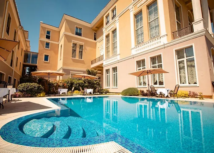 Hotel Tresor Le Palais Timisoara, Curio Collection By Hilton 5*