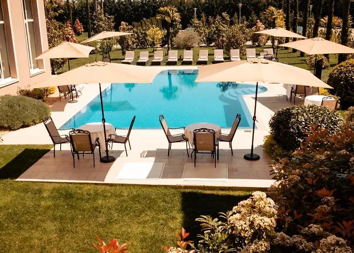 Tresor Le Palais Timisoara, Curio Collection By Hilton 5*