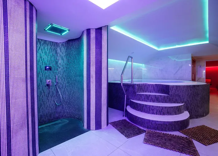 Tresor Le Palais Timisoara, Curio Collection By Hilton Hotel 5*