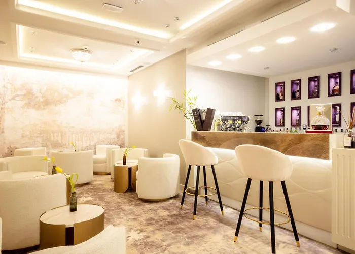 Tresor Le Palais Timisoara, Curio Collection By Hilton 5* Timisoara