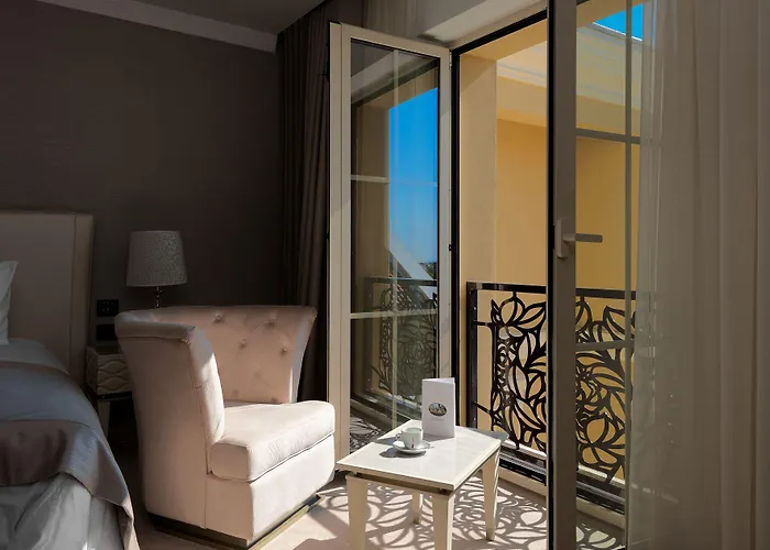 Tresor Le Palais Timisoara, Curio Collection By Hilton Hotel