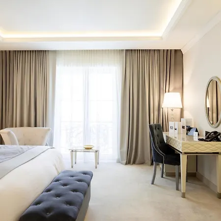 Tresor Le Palais Timisoara, Curio Collection By Hilton Hotel