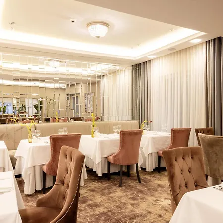 Tresor Le Palais Timisoara, Curio Collection By Hilton 5* Timisoara