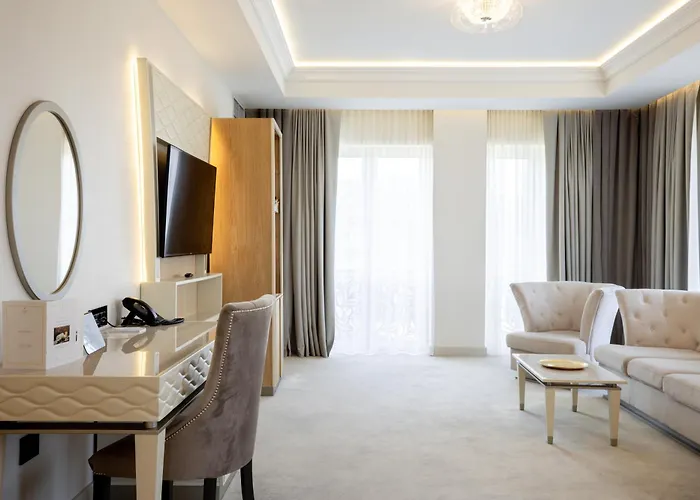 Tresor Le Palais Timisoara, Curio Collection By Hilton 5*
