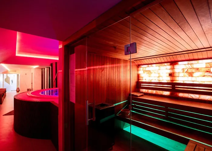 Hotel Tresor Le Palais Timisoara, Curio Collection By Hilton