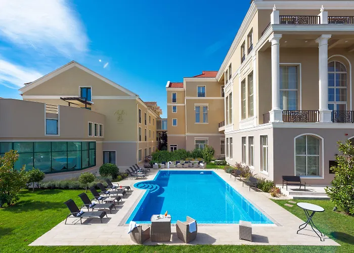 Tresor Le Palais Timisoara, Curio Collection By Hilton Timişoara