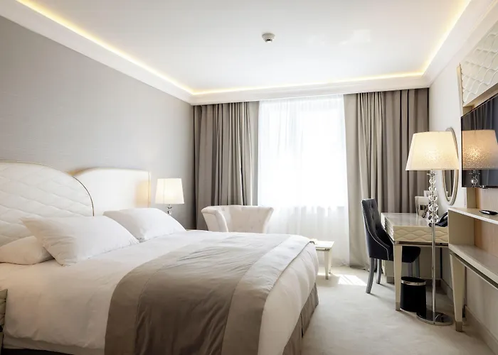 Tresor Le Palais Timisoara, Curio Collection By Hilton Hotel Timişoara